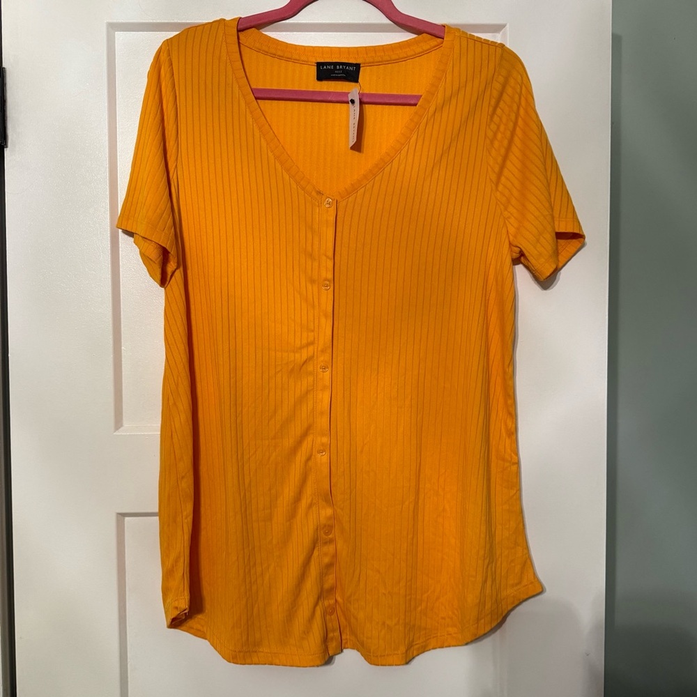 New with tags Lane Bryant Women's Vibrant Button-Down Shirt size 10/12